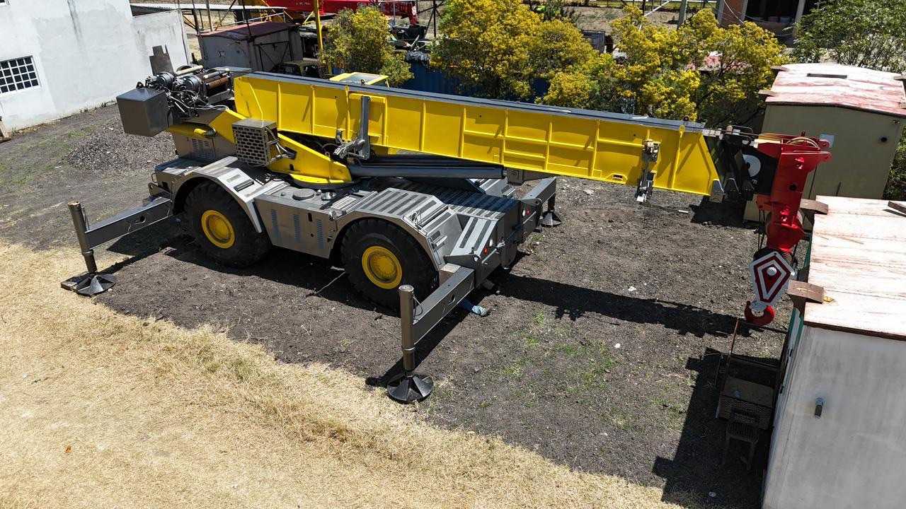 GROVE RT880 80 TON 1998