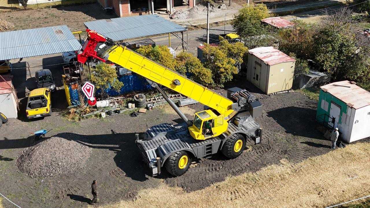 GROVE RT880 80 TON 1998