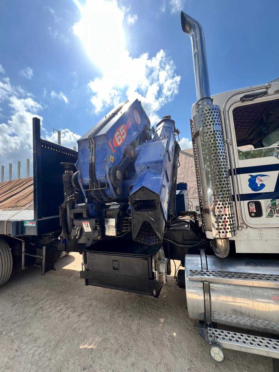 GRÚA ARTICULADA 22 TON