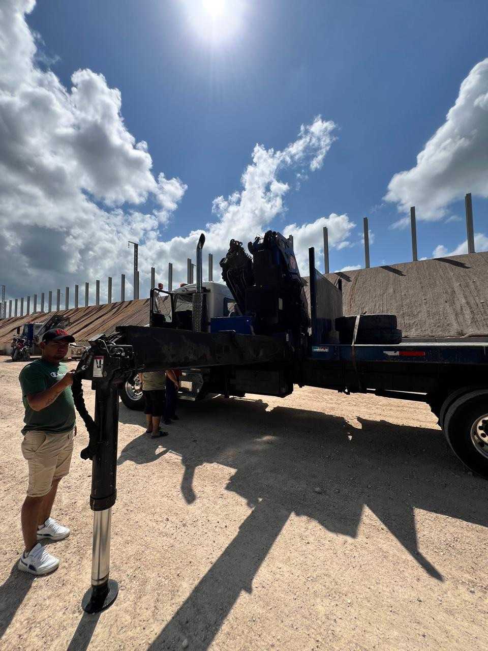 GRÚA ARTICULADA 22 TON