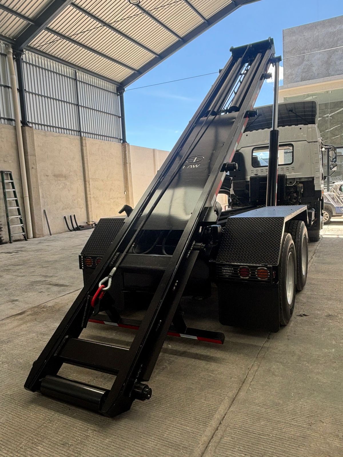 30 Ton Sistema Roll Off Hoist Soldimex